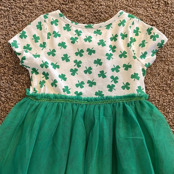 Like New! Size 3T Toddler Girl Cat & Jack St. Patrick’s Shamrock Dress - Picture 7 of 8